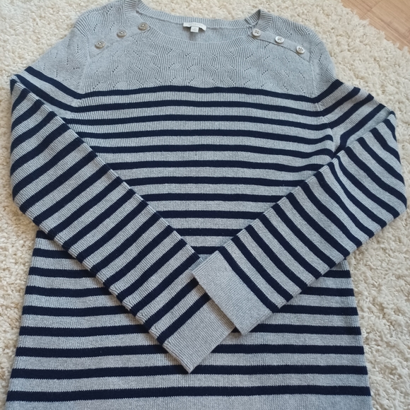 Talbots Woman Sweater size M Gray - Picture 2 of 8